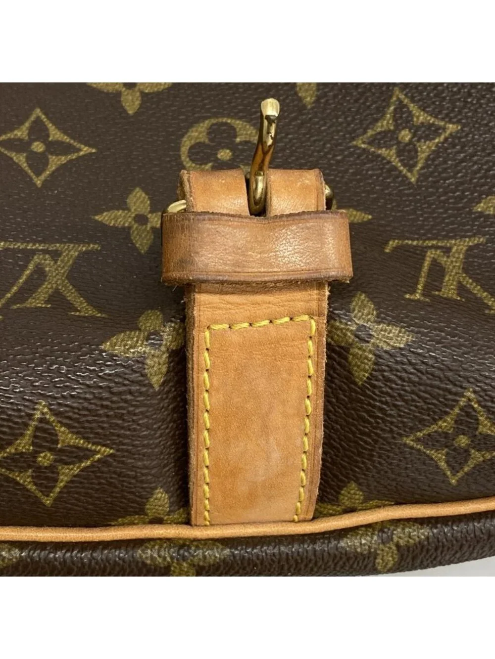 Louis Vuitton Shoulder Bag Monogram Saumur 35 Brown